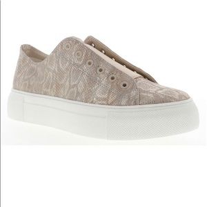 Very Volatile Los Angeles Sneakers